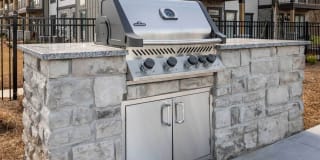 Advenir at Dawson Hills Gallery 17