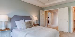 Sought after Remington 4bed 2.5bath with Lots of Yard Space! Gallery 24