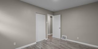 Charming 3-Bedroom, 1-Bath Single-Family Home Gallery 20