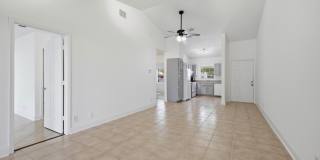 321 Norwood Terrace Gallery 8