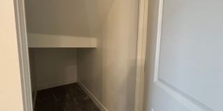 SPACIOUS HOME FOR RENT! Gallery 14
