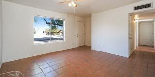 Charming East Tucson 3BR/2BA Rental Home with Covered Patio & Carpet-Free Interior (85748) Gallery 3