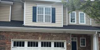 South Charlotte End-Unit Townhome with Main-Level Primary Suite & Bonus Room Gallery 1