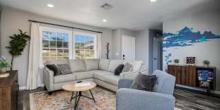 60206 Latham Gallery 3