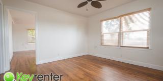 Beautiful Condo Only 6 blocks to the beach | Seaside District of Oceanside Gallery 24