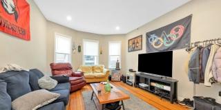 228 Calumet Street Gallery 5