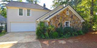 700 S Fairfield Drive Gallery 1