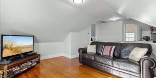 104 S Oakland Ave Gallery 33