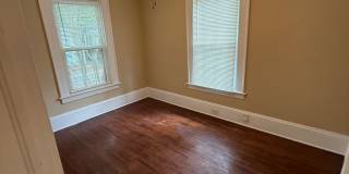 Bungalow in Charlotte with 2 bedrooms, 2 baths Gallery 16