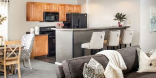 Glen Oaks by Broadmoor Gallery 19