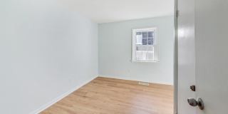 9841 HAGEL Circle Gallery 26