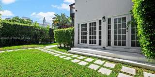 2501 Pine Tree Dr Gallery 41