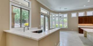 Elegant Anthem Country Club Residence with Spa, Balcony & 3-Car Garage Gallery 20