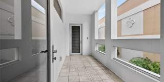 455 E Palmetto Park Road Gallery 40