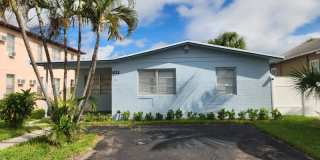 921 8th Street 921 8th Street Gallery 1