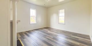 608 Halifax St Gallery 6