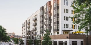 Modera Decatur Gallery 38