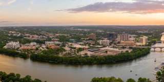 82 Rainey St Gallery 4