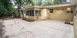 4 Bedroom/2 Bath Home in FSU Area Gallery 42