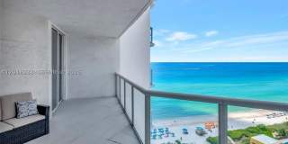16425 Collins Ave Gallery 10