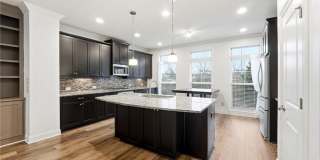 7809 Laurel Crest Drive Gallery 3