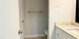 Cobb County Condo Gallery 14