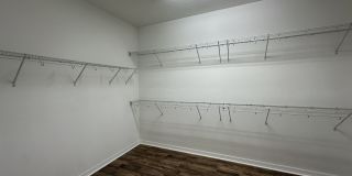 6836 Trellis Vine Loop Gallery 34