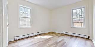 112 Greenwood Street Gallery 10