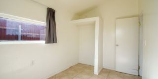 2 Bed 1 Bath Home with Private Fenced Backyard! Gallery 14