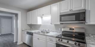 1006 Glenwood Dr Gallery 1