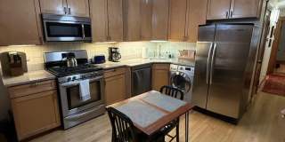 2134 N Damen Avenue Gallery 10