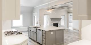 BEAUTIFUL 5 BED HOME  FOR LEASE Gallery 30