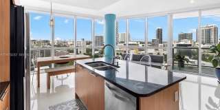 480 NE 30th Gallery 1