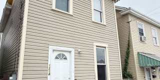 2 or 3 Bed, 1 Bath Single Family Home in Homestead! Gallery 1