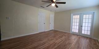 Spacious Townhome in The Trails Gallery 35