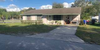 Charming 3 bedroom/1.5 bath Fenced Home in St.Cloud Gallery 1