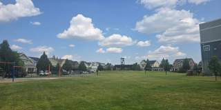 Beautiful 2 bed 1.5 bath townhome Gallery 26