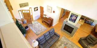 Beautiful Single Family Home in Thornton - Privacy, Comfort, Convenience - $3200/mo Available Nov 1! Gallery 1