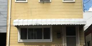 SPACIOUS 2 or 3 BEDROOM HOME IN THE HEART OF BLOOMFIELD! SPACIOUS 2 or 3 BEDROOM HOME IN THE HEART OF BLOOMFIELD! Gallery 1