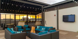 Virage Gallery 53