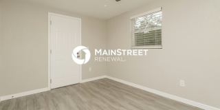 3201 East Diana Street Gallery 11