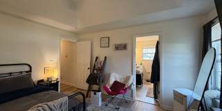 Spacious 4BR Home in Seven Oaks with Garage & Fenced Yard Gallery 28
