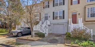 46695 SANDALWOOD Square Gallery 1