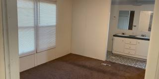 521 E. Veterans Memorial Blvd Gallery 6