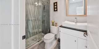 8645 Northwest 39th Court Gallery 13