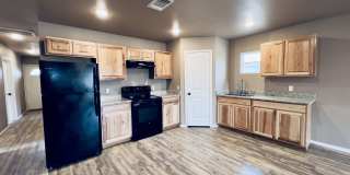 Cozy 3 Bedroom Home Gallery 1