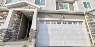 Pet friendly Herriman Townhome Gallery 1
