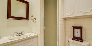 6 BEDROOM 6 BATH HOME W POOL 6 BEDROOM 6 BATH HOME W POOL Gallery 20