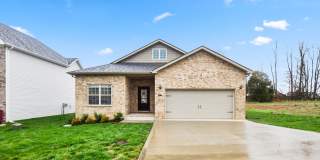 Pet Friendly Three Bedroom! Gallery 1