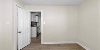 For Rent – Renovated 3 Bedroom Bungalow in Englewood Gallery 17